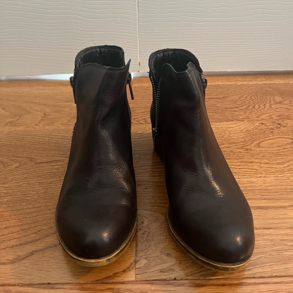 Lucky Brand Basel Booties black size 6